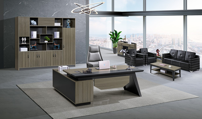 ​福田办公家具厂家教大家选购老板办公桌的实用方法！
